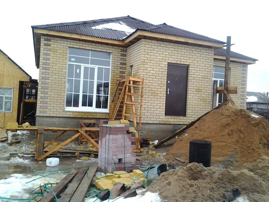 Строительство домов из газоблока и кирпича в Кропоткине 