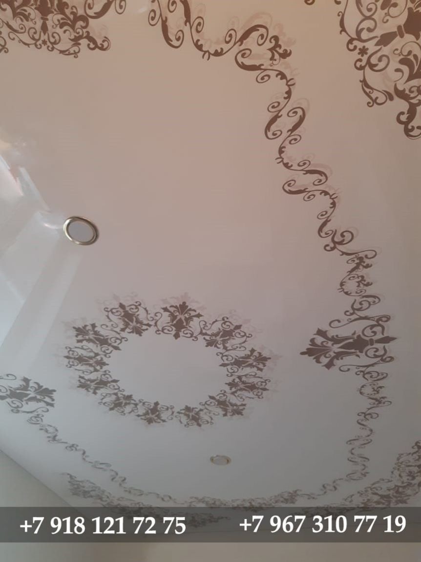 Натяжной потолок с узорным рисунком Краснодар 